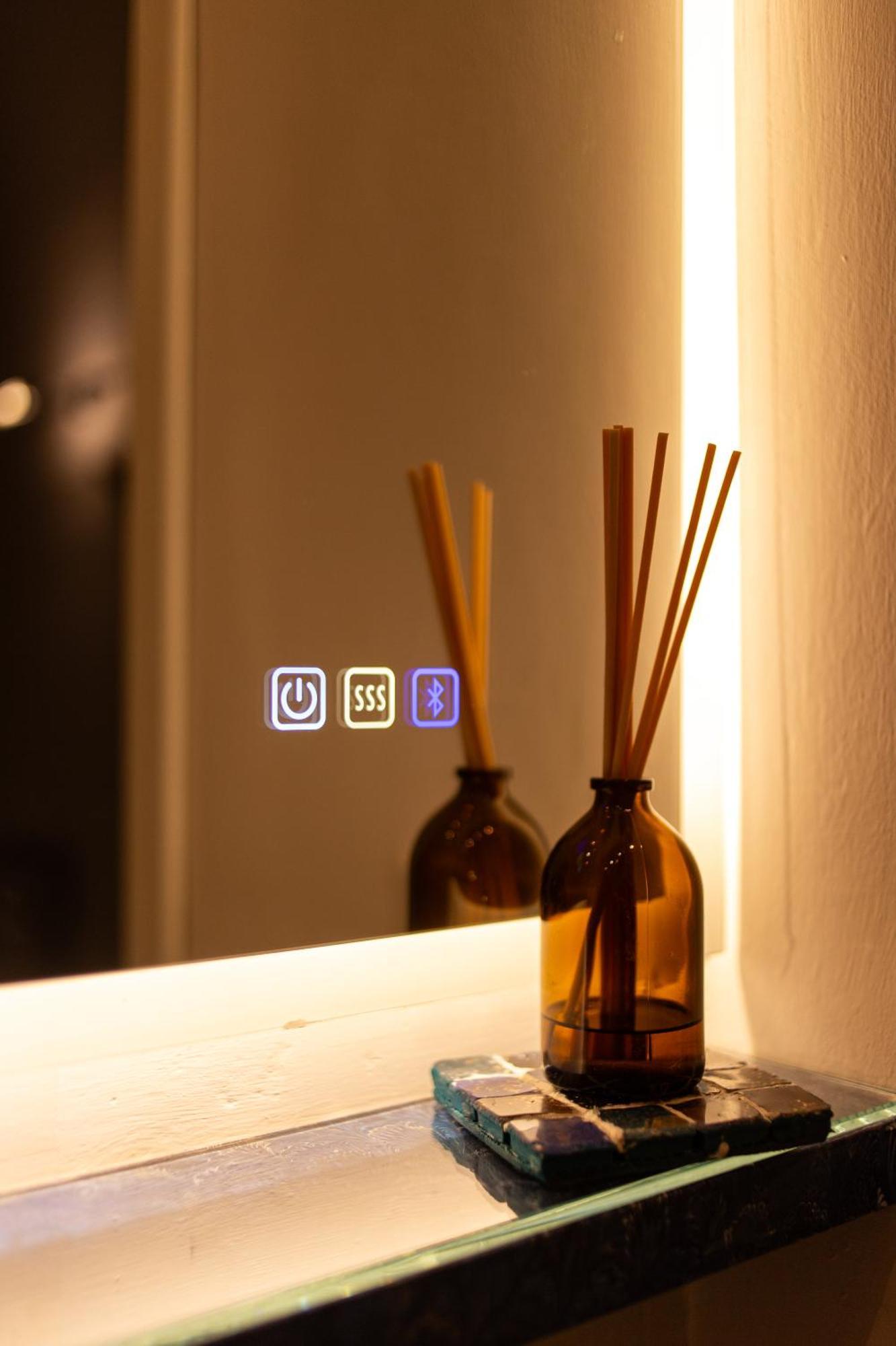 Arte & Piante Appartamento ฟลอเรนซ์ ภายนอก รูปภาพ